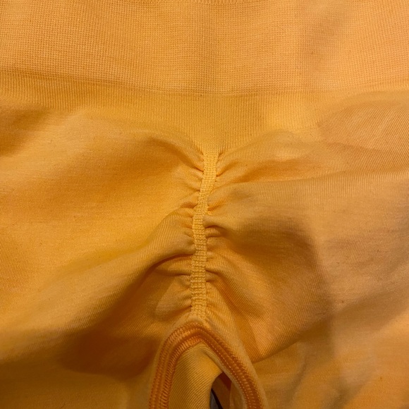 Alphalete Ombré Legging Day Tripper Orange - Picture 7 of 8